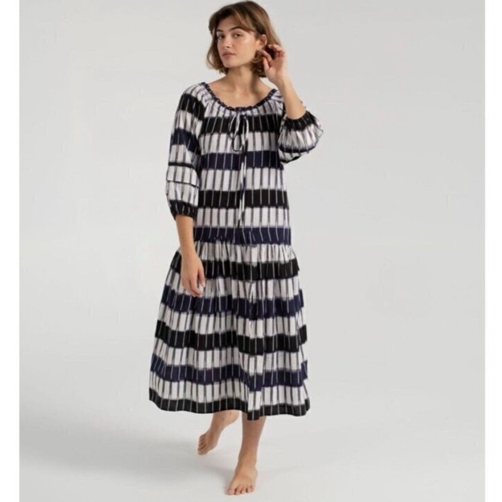 NWT APIECE APART M 💙
Chemlali Scoopneck Dress In Basket Ikat 💯Cotton, w/ Pockets